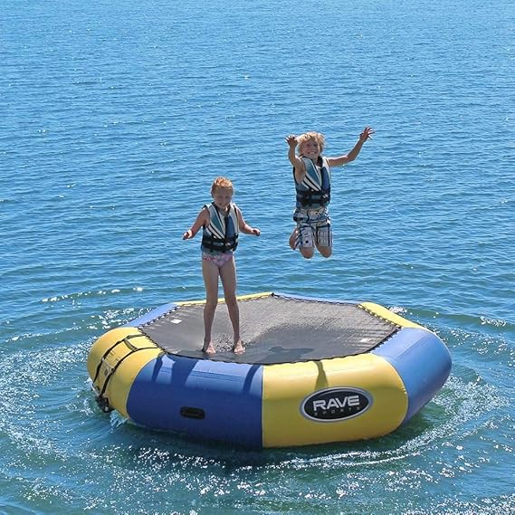 Bet water trampoline 2025
