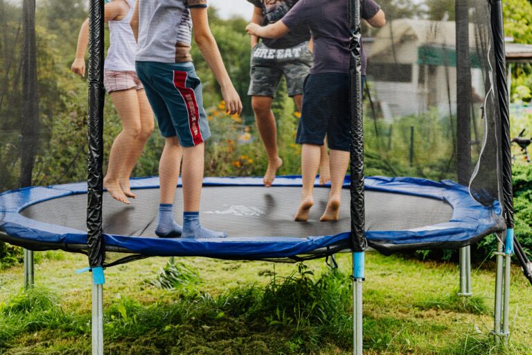 How to Choose the Right Trampoline